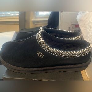 Authentic Ugg Tasman Mens size 11 New